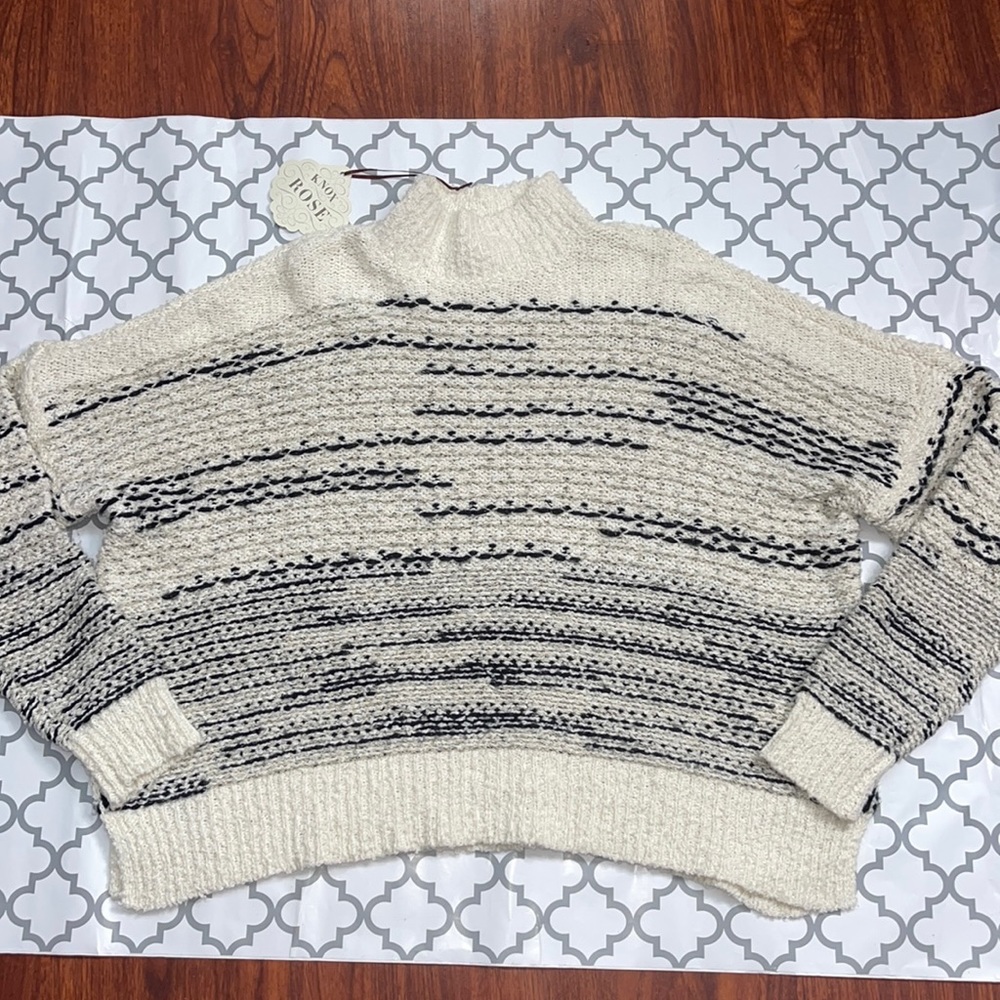 Knox rose tan knit sweater